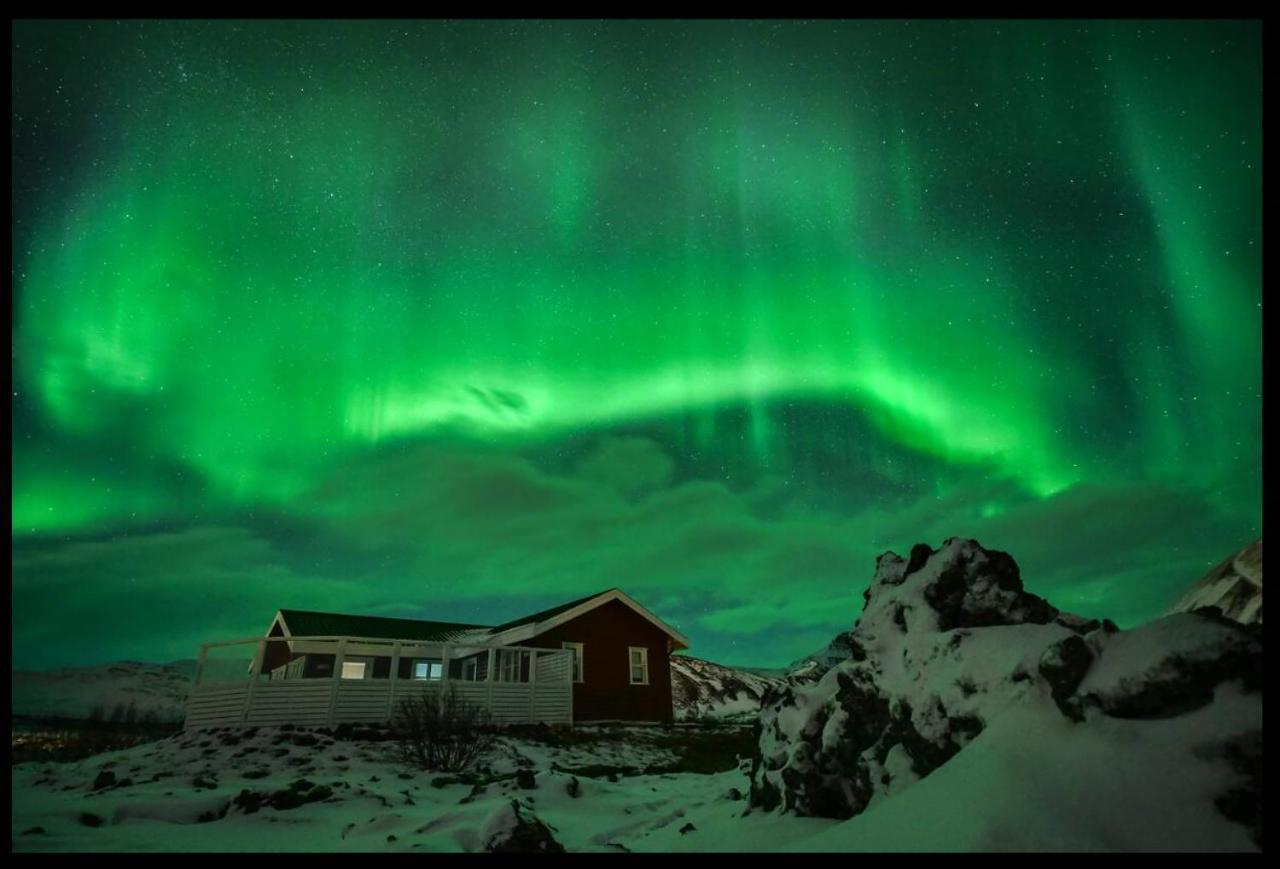 Вилла House In Lava Боргарнес Экстерьер фото