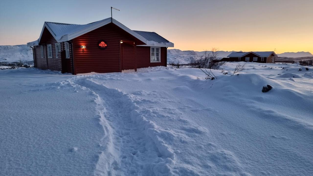 Вилла House In Lava Боргарнес Экстерьер фото